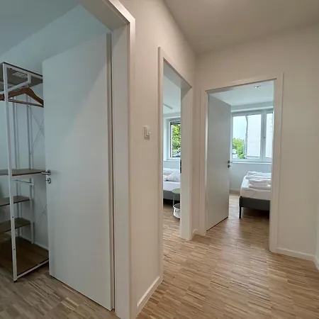 Hotel apartamentowy Gih - Neufahrn 4*