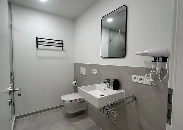 Gih - Neufahrn Aparthotel 3*